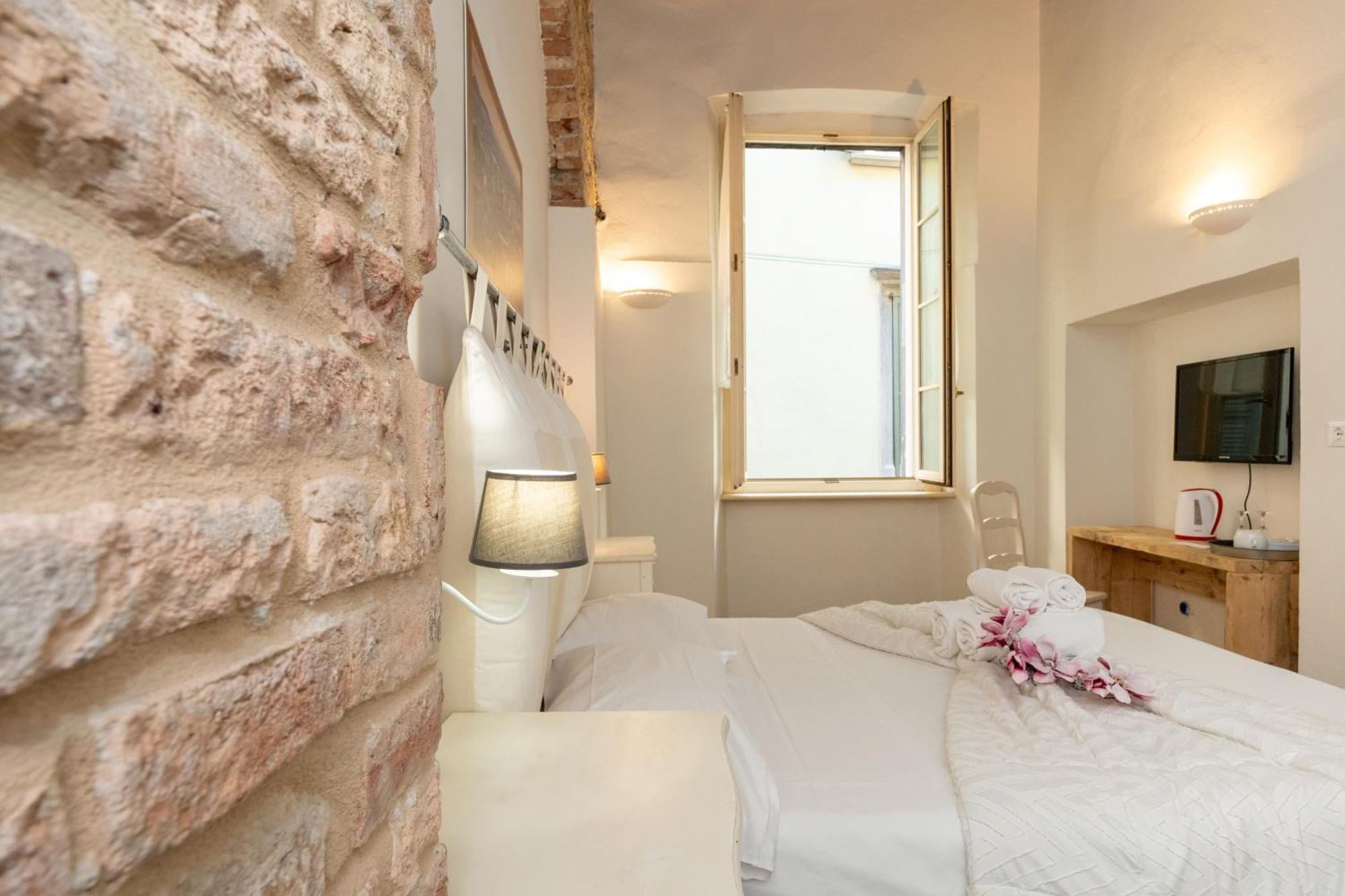 Mille E Notte Guest house